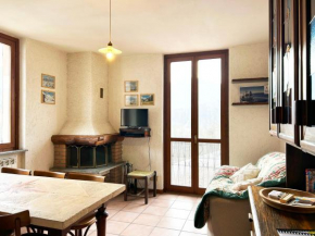 Mountain lodging with fireplace and mountain view